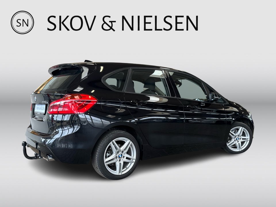 BMW 220d 2,0 Active Tourer aut. 5d