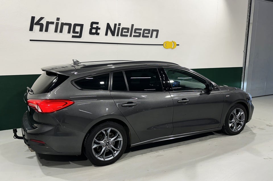 Ford Focus 1,5 EcoBlue ST-Line stc. aut. 5d