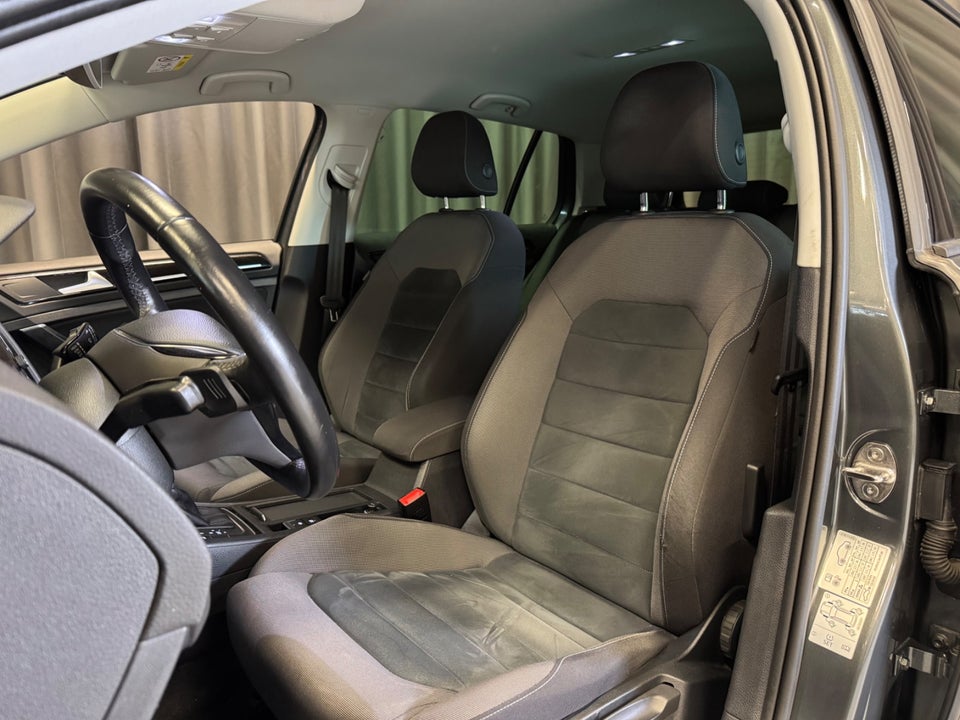 VW Golf VII 1,5 TSi 150 Highline DSG 5d