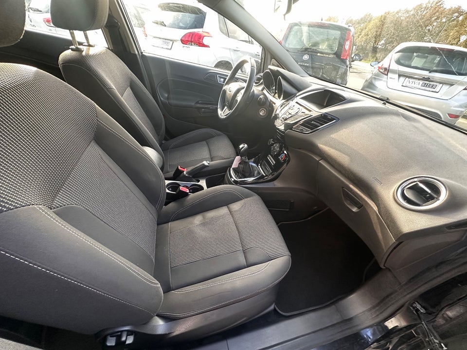 Ford Fiesta 1,0 SCTi 100 Titanium 5d