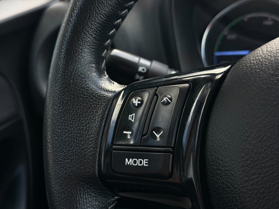 Toyota Yaris 1,5 Hybrid H3 Smart e-CVT 5d