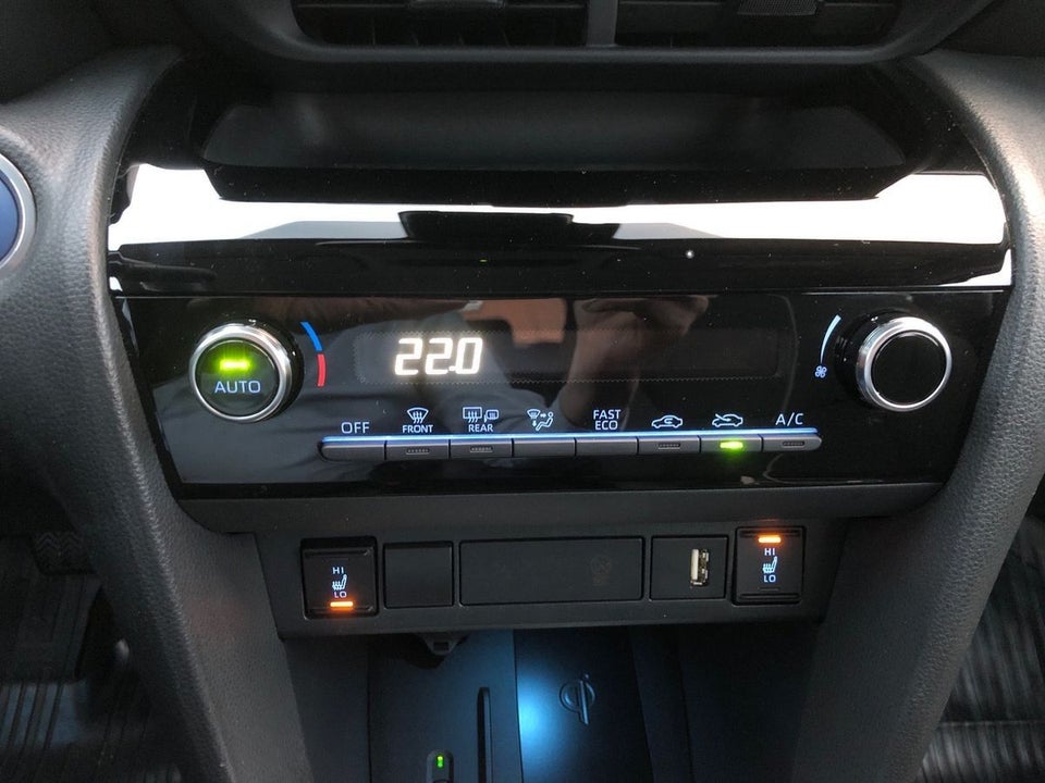 Toyota Yaris Cross 1,5 Hybrid Active Tech e-CVT 5d