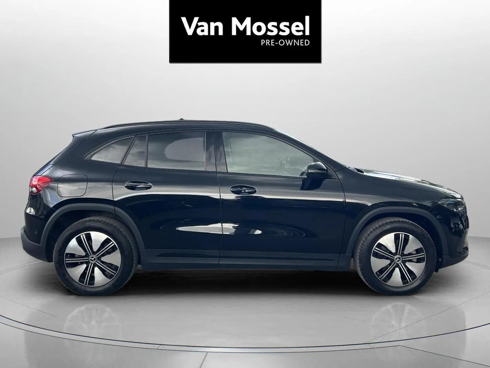 Mercedes EQA250 Progressive 5d
