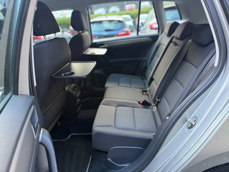 VW Golf Sportsvan 1,4 TSi 125 Highline BMT 5d