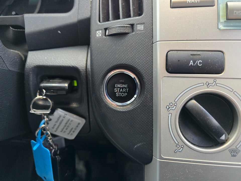 Toyota Corolla Verso 1,6 Terra 7prs 5d