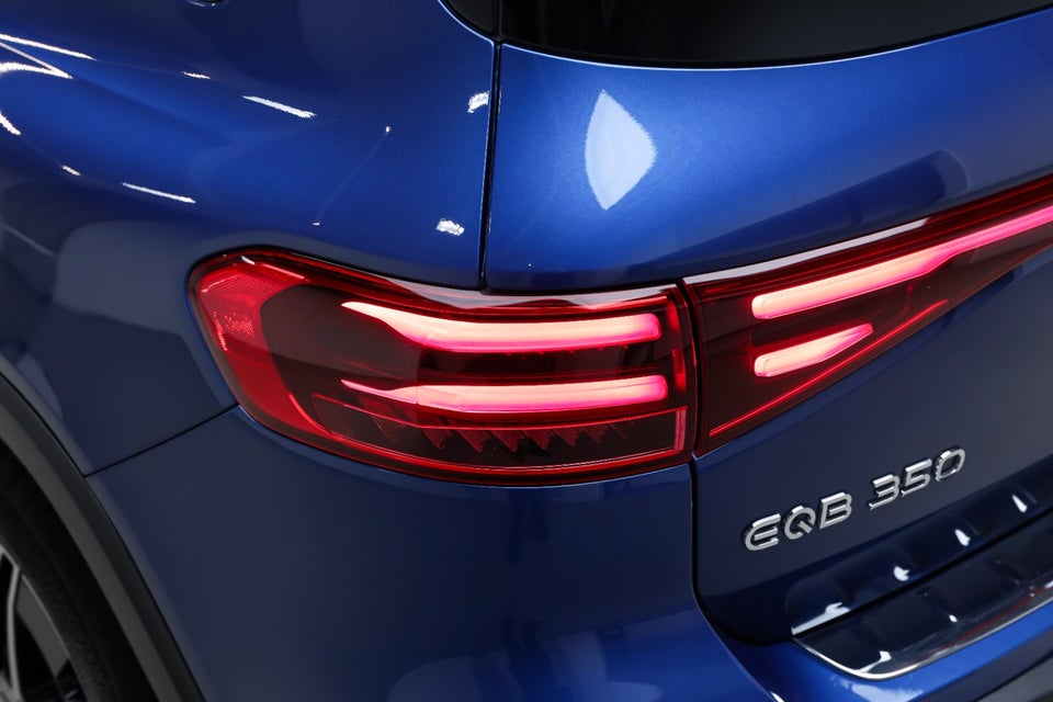 Mercedes EQB350 AMG Advance Plus 4Matic 5d