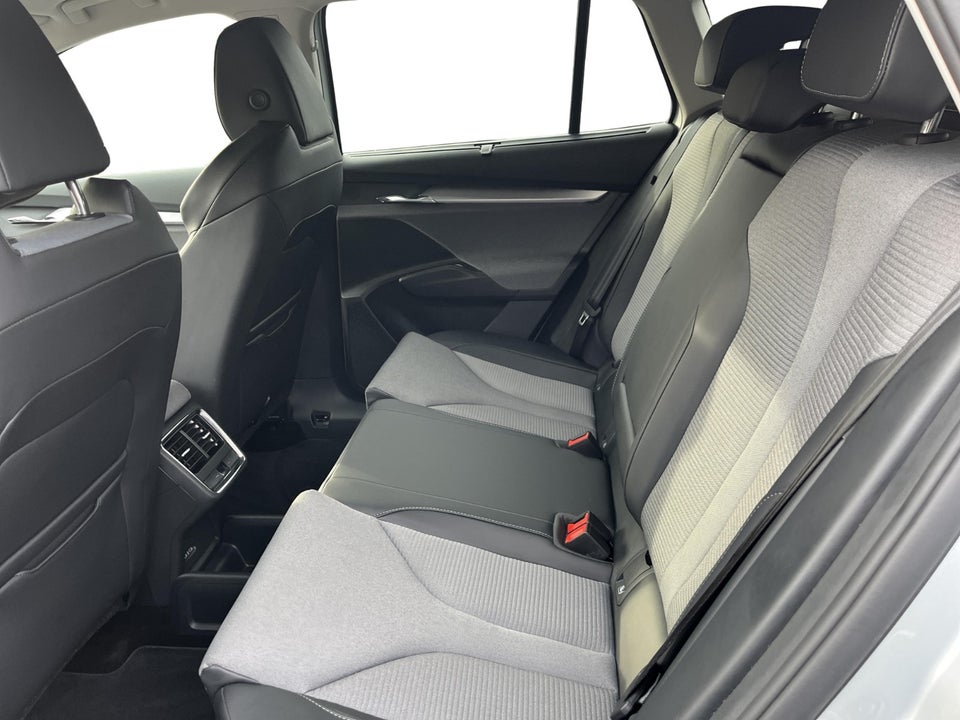 Skoda Enyaq 60 iV Premium 5d