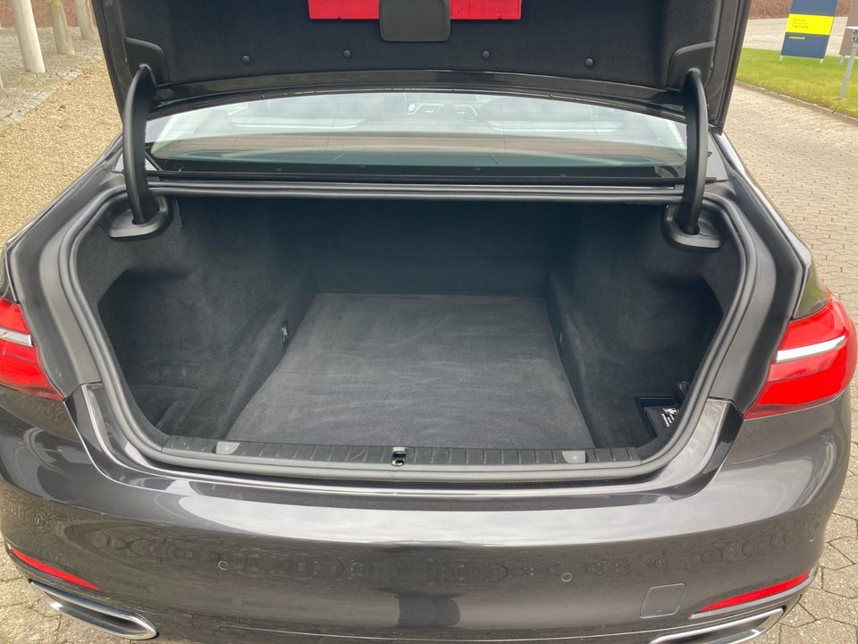 BMW 730d 3,0 aut. 4d