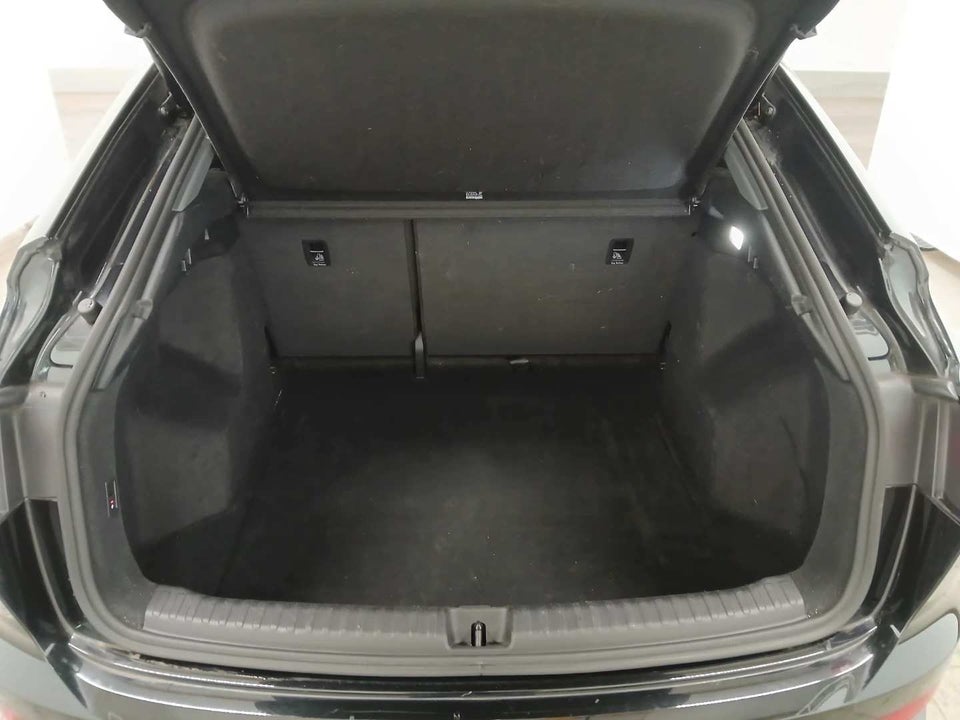 Audi Q4 e-tron 40 Advanced Sportback 5d