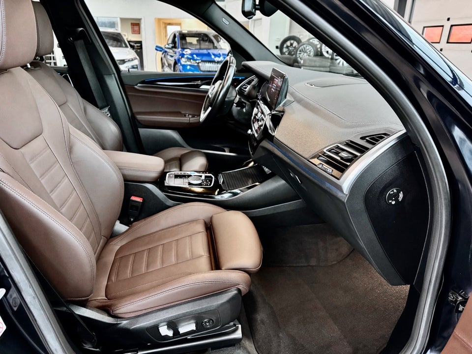 BMW iX3 Charged Plus M-Sport 5d