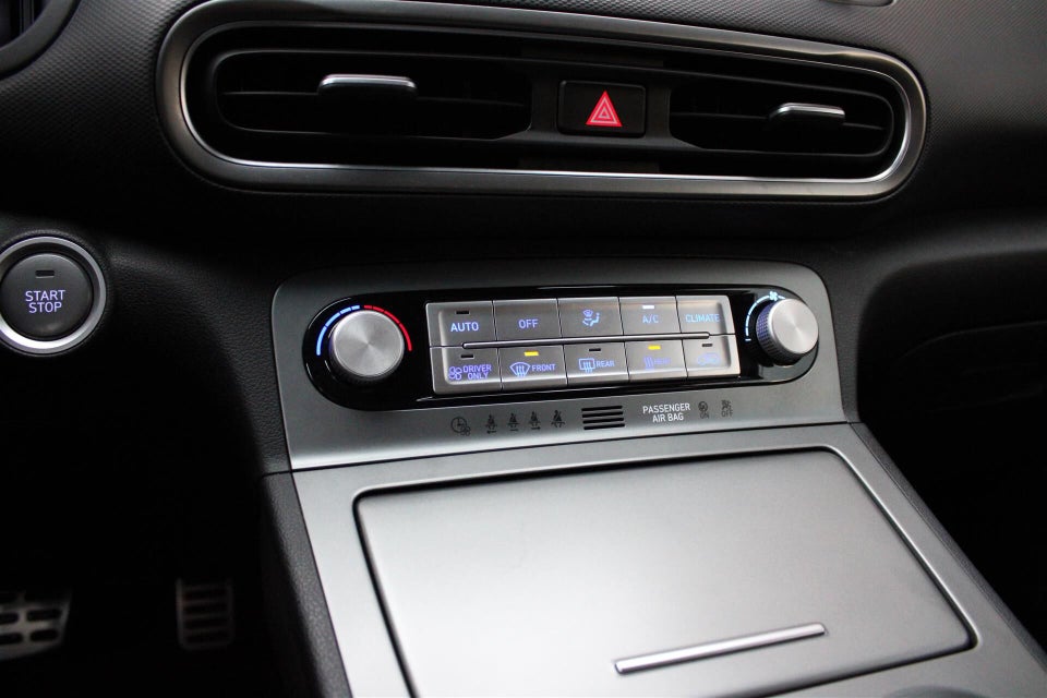 Hyundai Kona 39 EV Select 5d
