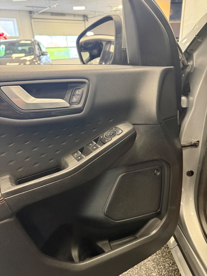 Ford Kuga 2,5 PHEV ST-Line X CVT 5d