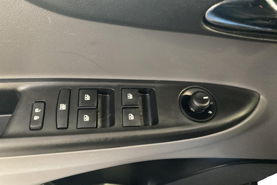 Opel Karl 1,0 Cosmo 5d