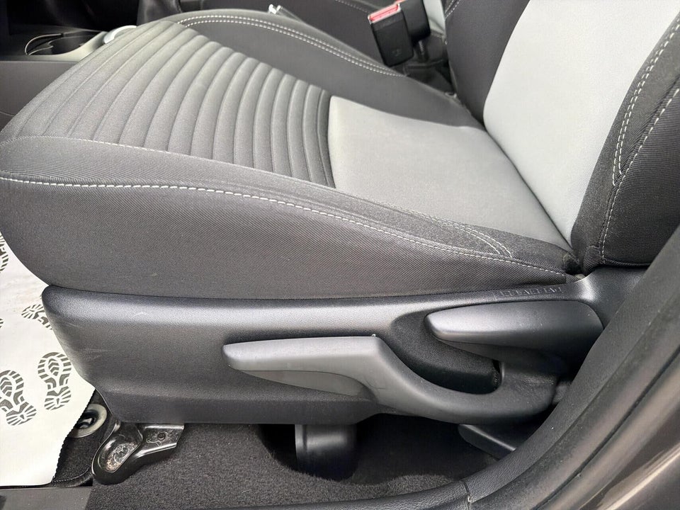 Toyota Yaris 1,0 VVT-i T2 5d