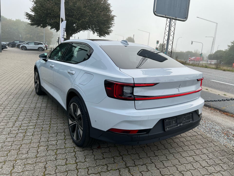 Polestar 2 Long Range 5d