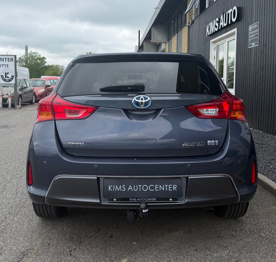 Toyota Auris 1,8 Hybrid H2 Comfort CVT 5d