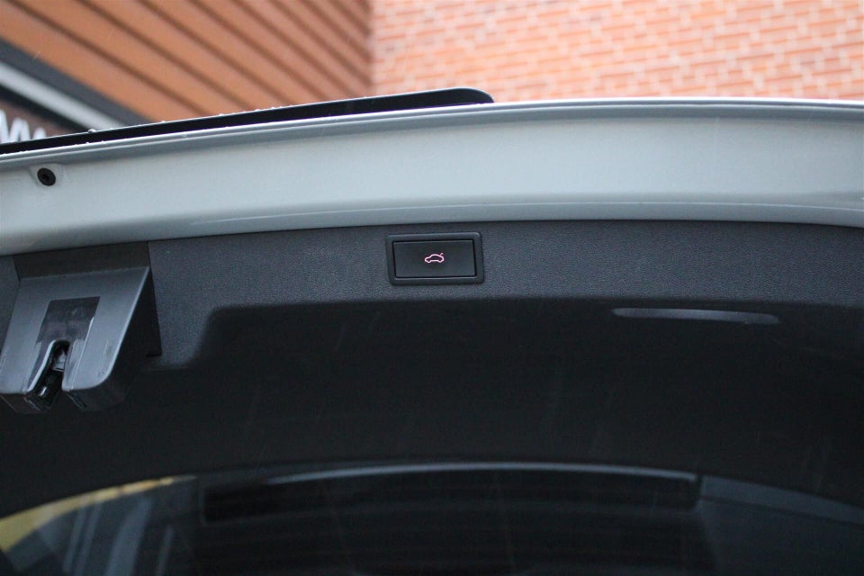 Skoda Enyaq 80 iV Selection Lounge 5d