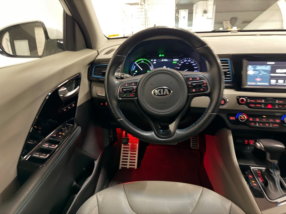 Kia Niro 1,6 HEV Advance DCT 5d