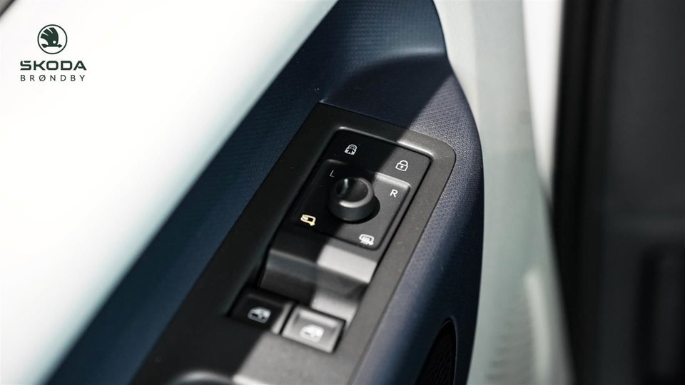 VW ID.Buzz 77 Style SWB 5d