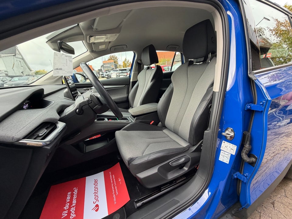 Skoda Enyaq 60 iV Loft 5d