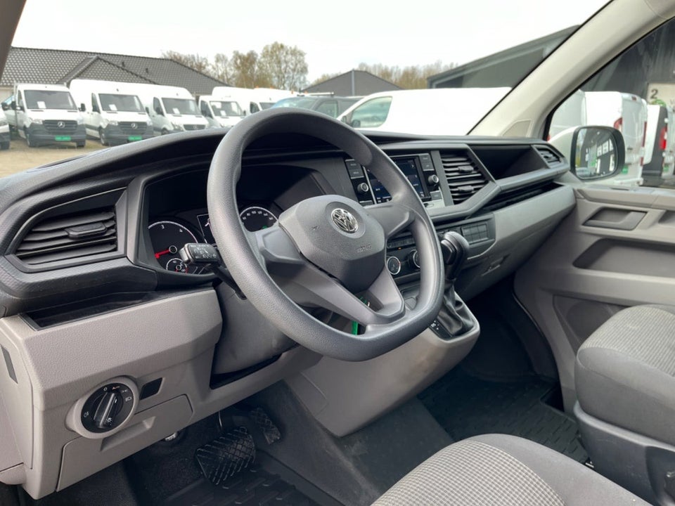 VW Transporter 2,0 TDi 150 Kassevogn DSG lang