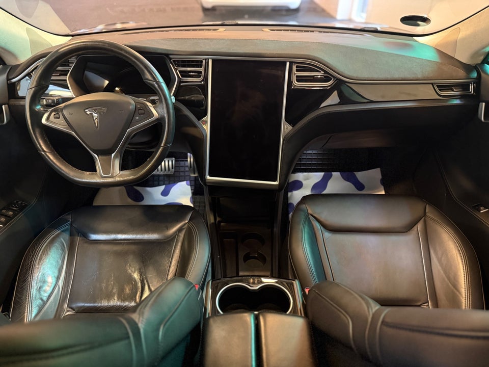 Tesla Model S P85D 5d