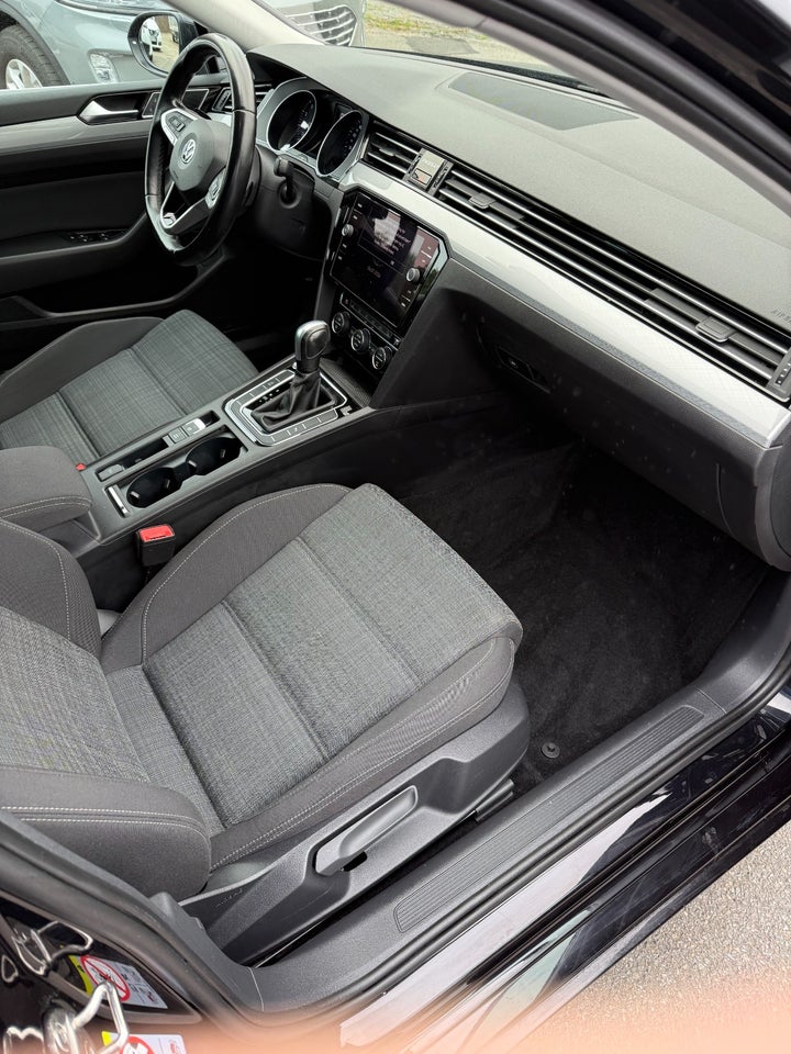 VW Passat 1,5 TSi 150 Elegance+ Pro DSG 4d