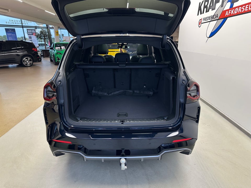 BMW iX3 Charged Plus M-Sport 5d