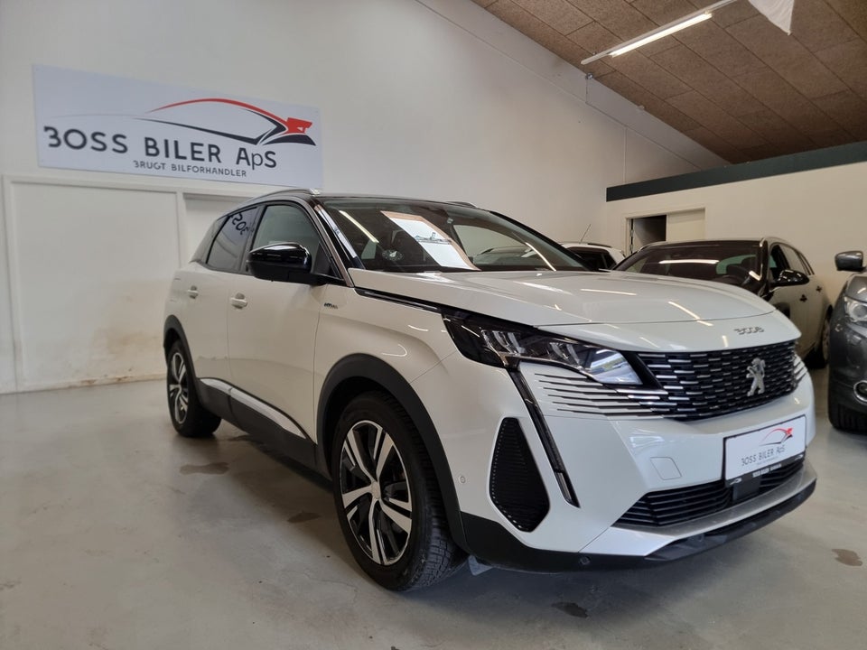 Peugeot 3008 1,6 Hybrid First Selection EAT8 5d