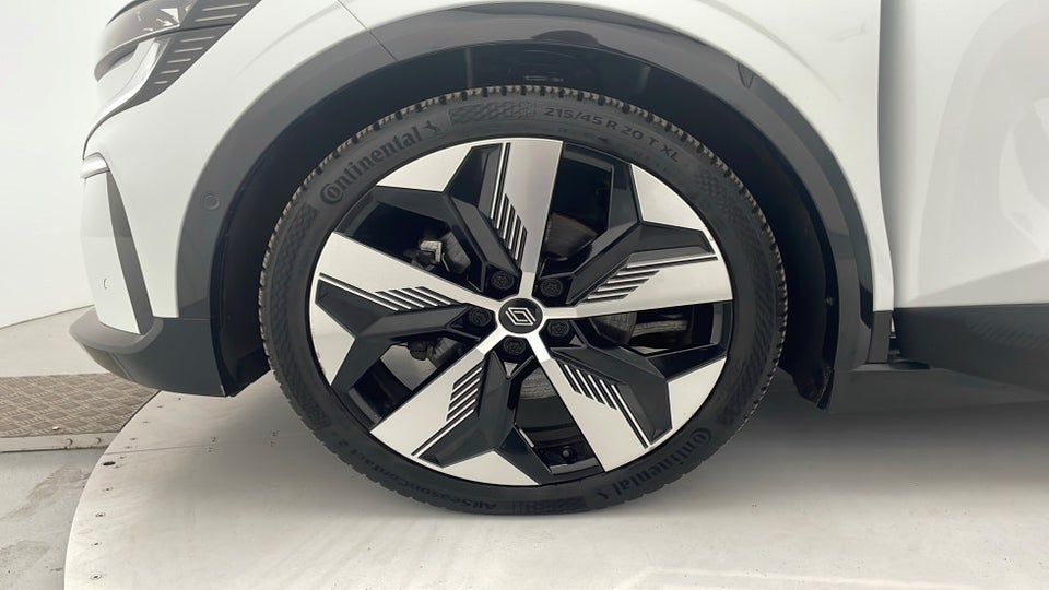 Renault Megane E-Tech 60 Techno 5d