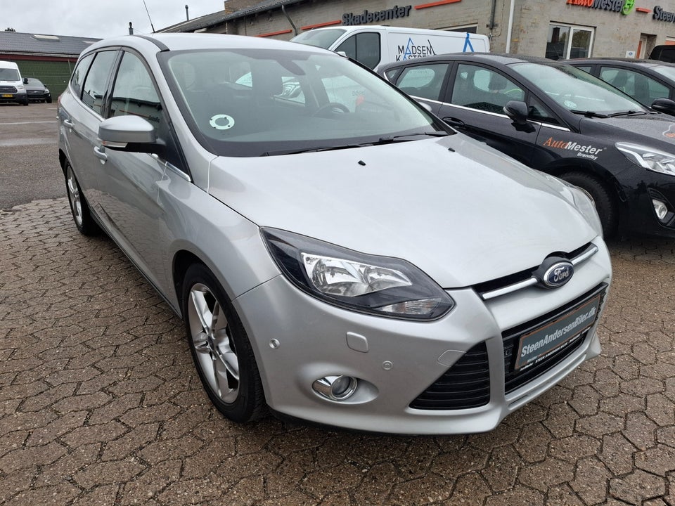 Ford Focus 1,0 SCTi 125 Titanium Fun 5d