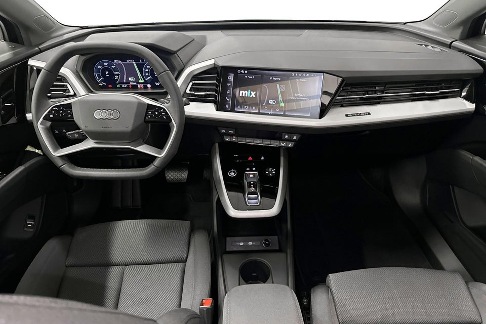Audi Q4 e-tron 45 Progress 5d