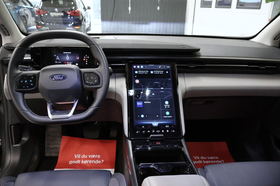 Ford Explorer 77 Select Extended Range 5d