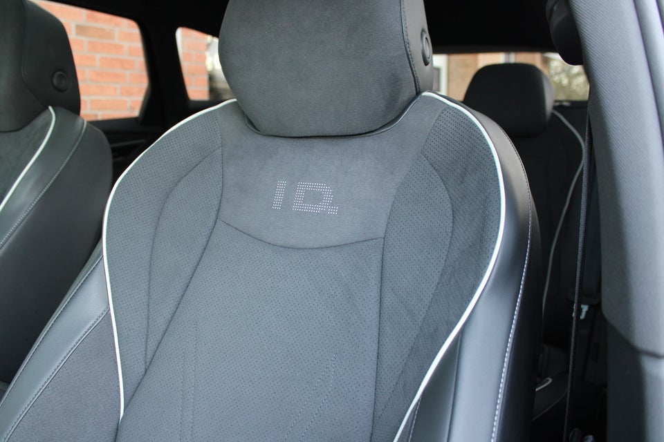 VW ID.7 77 Style Tourer 5d