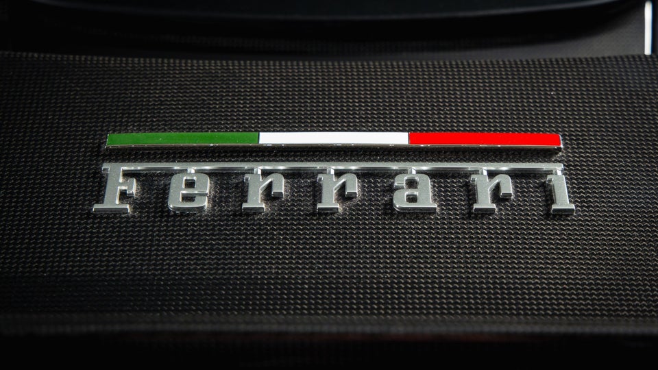 Ferrari SF90 Spider 4,0 DCT 2d
