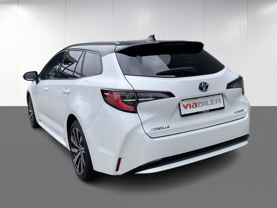 Toyota Corolla 1,8 Hybrid Active Premium Touring Sports MDS 5d