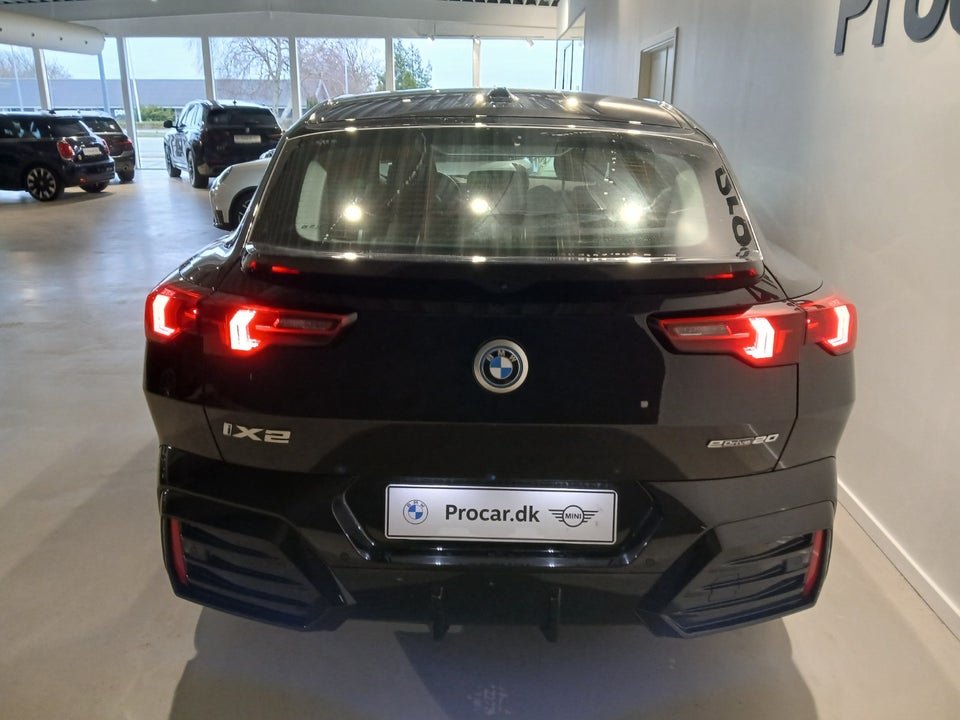 BMW iX2 eDrive20 Fully Charged M-Sport 5d