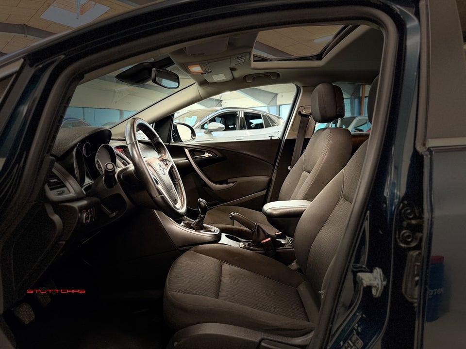 Opel Astra 1,4 T 140 Enjoy 5d