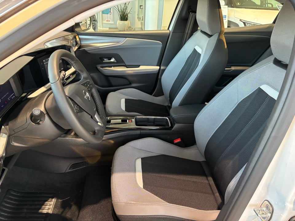 Opel Mokka-e 50 Elegance 5d