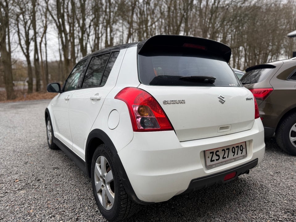 Suzuki Swift 1,3  5d