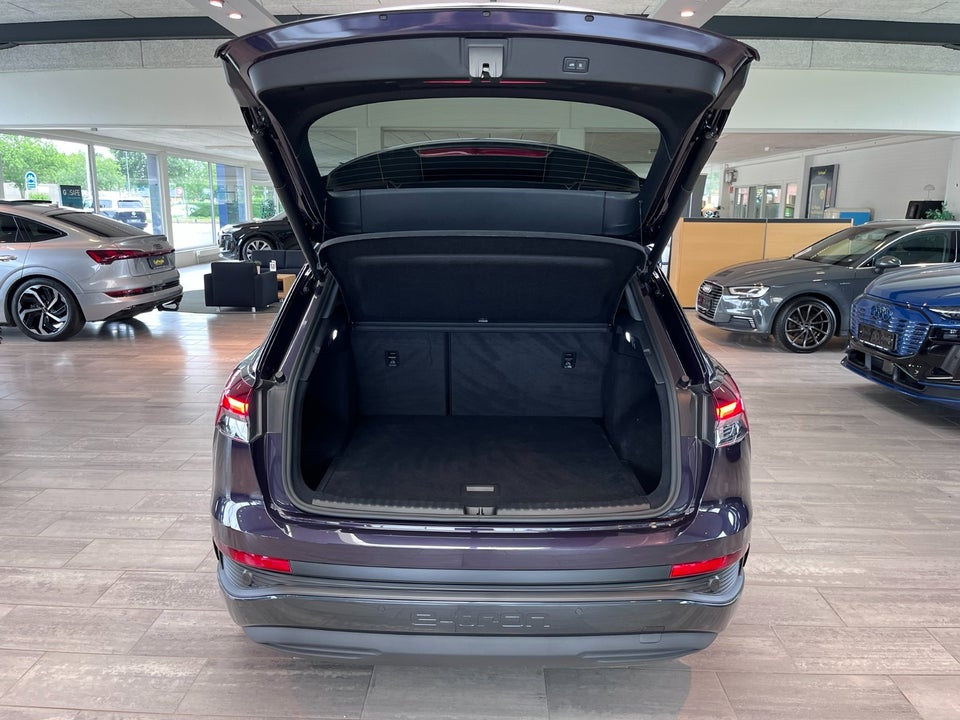 Audi Q4 e-tron 45 Progress 5d