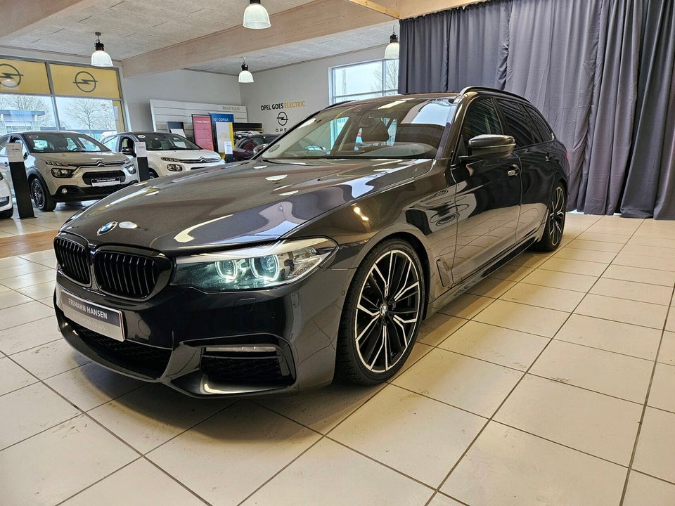 BMW 520d 2,0 Touring Connected aut. 5d