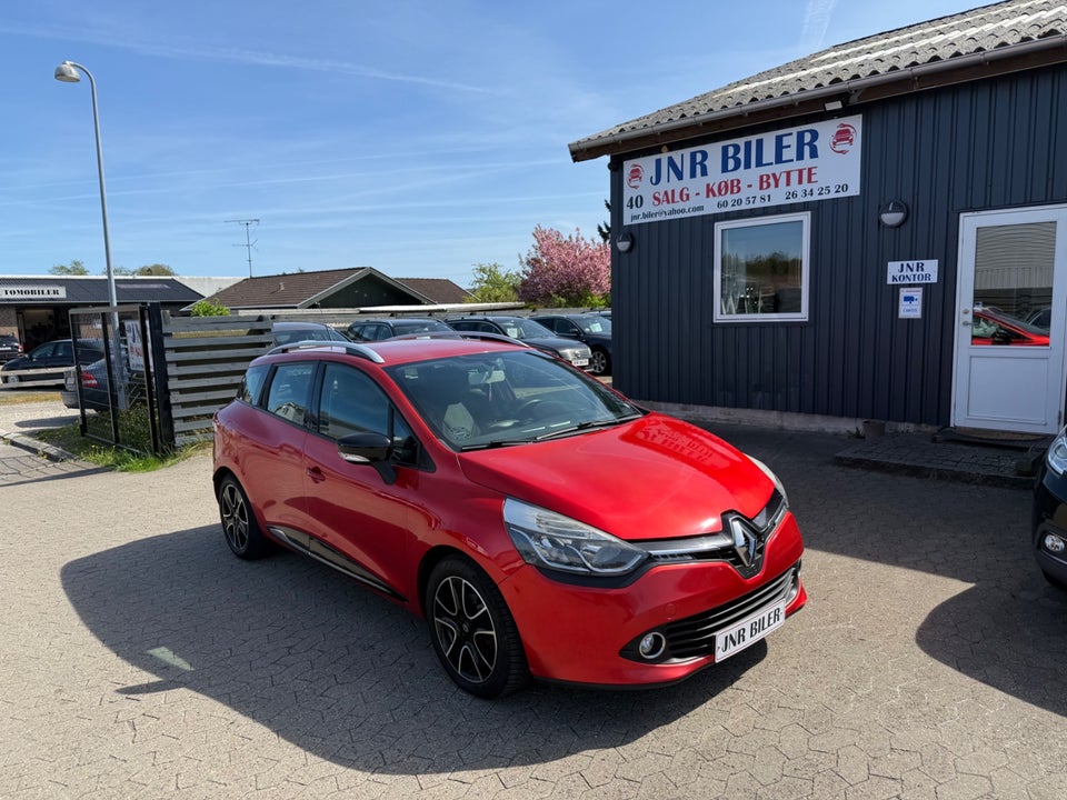 Renault Clio IV 0,9 TCe 90 Expression Sport Tourer 5d