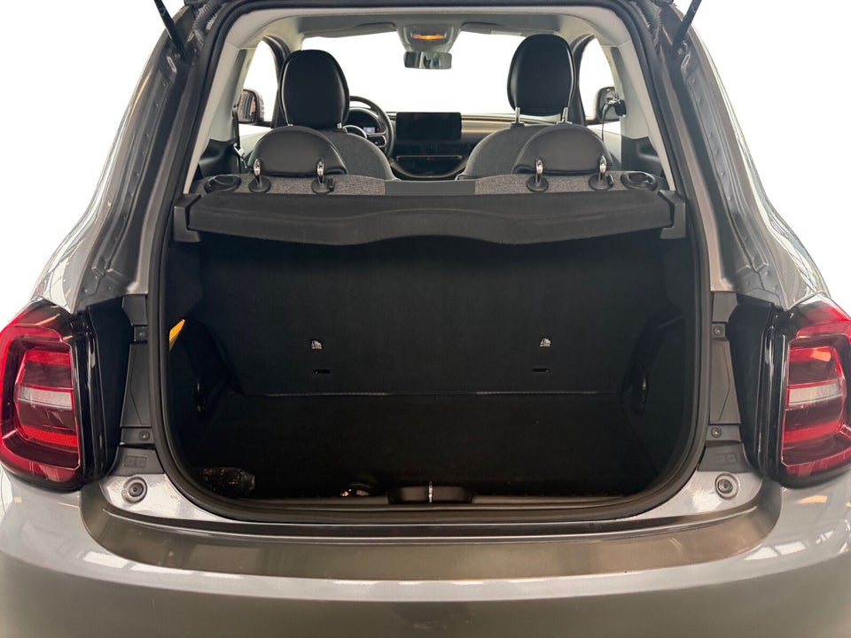 Fiat 500e 42 Icon 3d