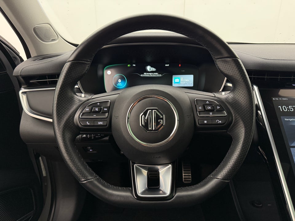 MG Marvel R Performance 5d