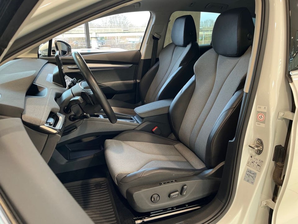 Skoda Enyaq 80 iV Loft 5d