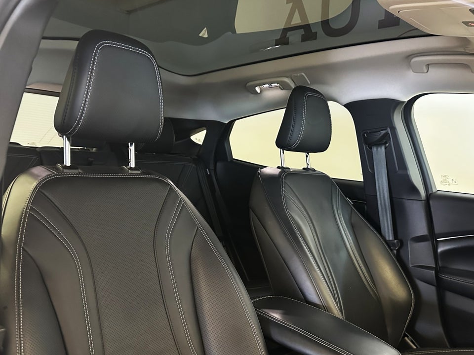 Ford Mustang Mach-E 98 Premium Extended Range 5d