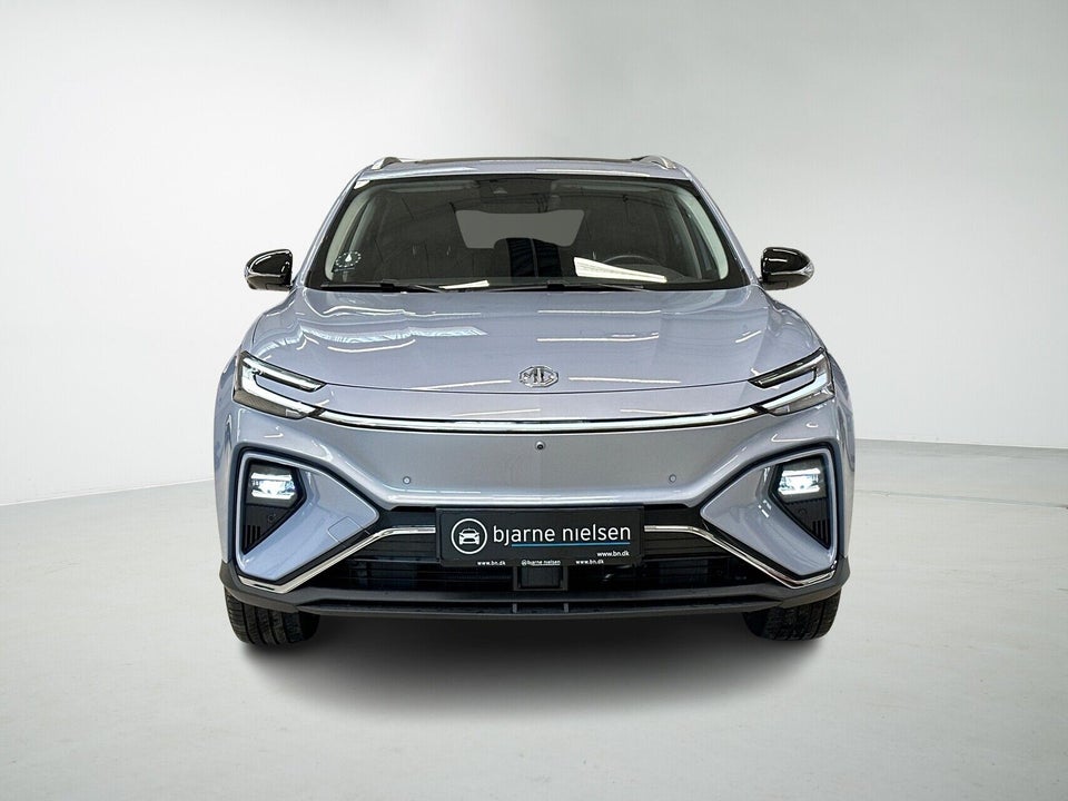 MG Marvel R Luxury 5d