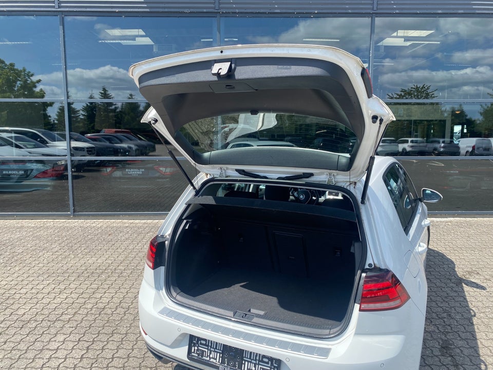 VW Golf VII 1,5 TSi 150 Comfortline DSG 5d