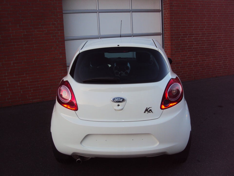 Ford Ka 1,2 Titanium 3d